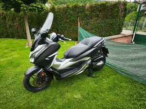 HONDA FORZA 300 ABS (2019) PO SERVISU VÝPRODEJ