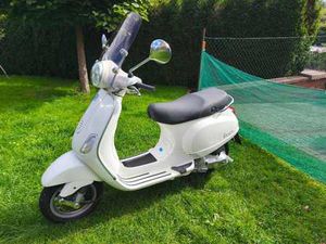 VESPA LX 125 (2008) PLEXI, PĚKNÁ, PO SERVISU