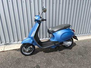 VESPA PRIMAVERA 50 2T (2016) NÁDHERNÁ