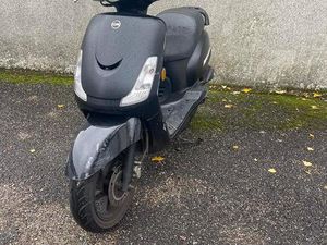 ② SYM FIDDLE 2 A KLASSE