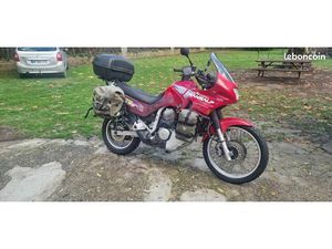 600 TRANSALP PD10 BIEN EQUIPÉS