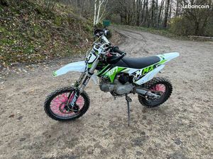 DIRT 140 GRANDES ROUES