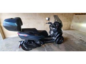 PIAGGIO MP3 530