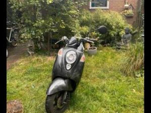 SYM MIO 4T — SCOOTERS | SYM — MARKTPLAATS