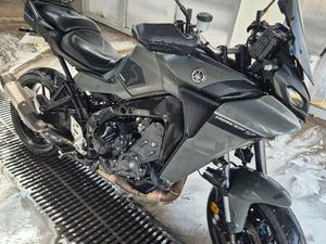 TRACER 9 2023 9000 KM