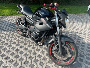 YAMAHA XJ6 A2