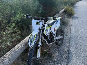 85 HUSQVARNA