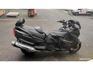 SUZUKI BURGMAN EXECUTIVE