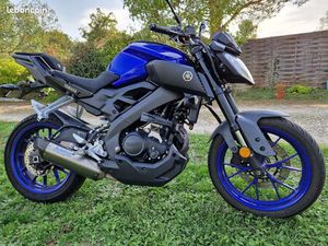 YAMAHA MT125 2018