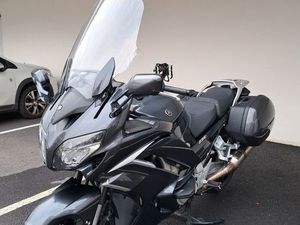 YAMAHA FJR