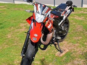 DERBI SENDA X-TREME SUPER MOTARD