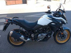 SUZUKI - V STROM 650 XT