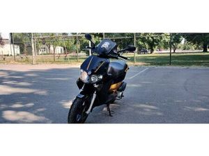 GILERA RUNNER VXR 200 CM3***PRILIKA**, 2006 GOD.