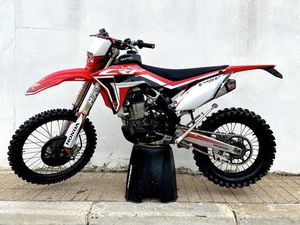 HONDA CR F 450 - RED MOTO REGUENGOS DE MONSARAZ