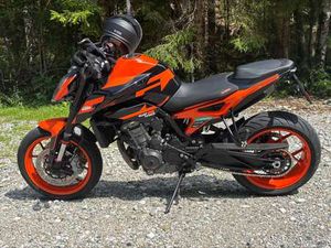 KTM DUKE 890 GP
