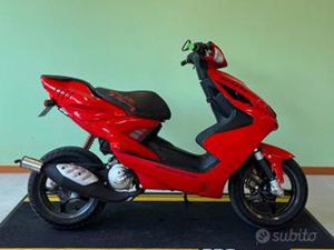 YAMAHA AEROX 50 2012