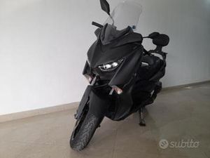 YAMAHA X-MAX 300 SPORT FULLED
