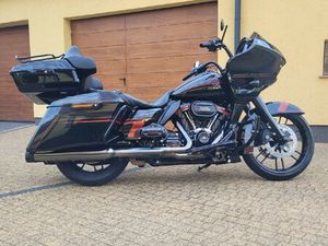 HARLEY DAVIDSON CVO ROAD GLIDE