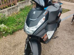 PEUGEOT STREETZONE 50 CC