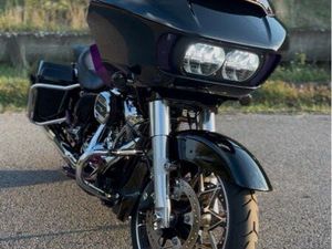 ROAD GLIDE SPÉCIALE