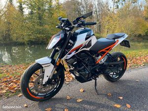 KTM DUKE