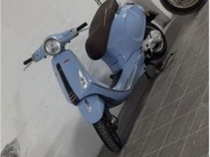 VESPA 50 4T