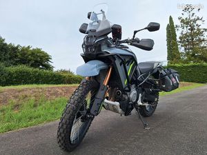 CFMOTO 450MT