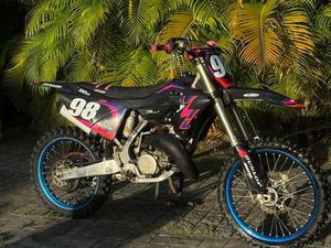 YZ 125 2023 MONSTER ENERGY
