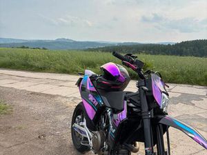 HUSQVARNA 701 SUPERMOTO