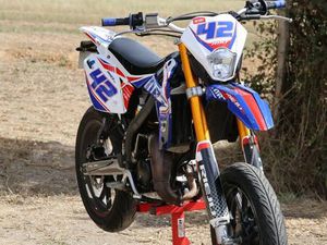 MOTO 50 CM3 RIEJU MRT PRO 2021