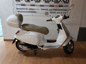 PIAGGIO VESPA PRIMAVERA 125, SCOOTER, MODÈLE DÉMO, CHF 4'990.-