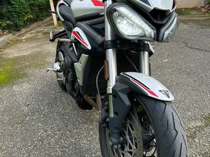 SREET TRIPLES S A2 2023