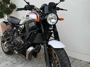 XSR XTRIBUTE 700 YAMAHA
