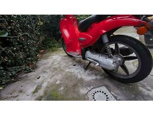 VENDO APRILIA SCARABEO 50 (1994 - 99) USATA A PESCARA (CODICE 9895075) - MOTO.IT