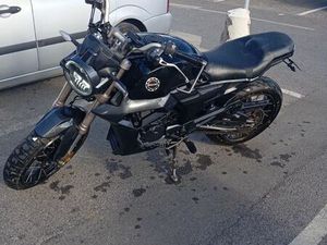 MOTO ZONTES 125 ANO 2022 ALBUFEIRA E OLHOS DE ÁGUA