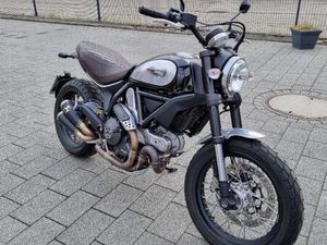 DUCATI SCRAMBLER 800 WIE NEU, NUR 3900 KM