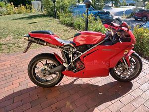 DUCATI 749
