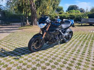 TRIUMPH SPEED TRIPLE