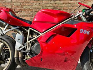 VENDO DUCATI 996 BIPOSTO (1998 - 01) USATA A RIMINI (CODICE 9895107) - MOTO.IT