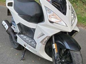 PEUGEOT SPEEDFIGHT 3 ICEBLADE TOP.