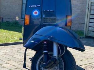 VESPA PX 125 8000KM ORIGINAL LACK BLAUMETALLIC