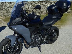 TRACER 9 04/2025 SÒ 3800KMS COM TOP CASE YAMANHA MADALENA