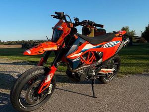 KTM SMCR 690 BJ. 2023