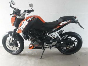 KTM DUKE 200