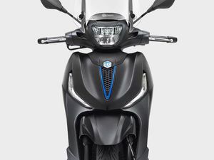 PIAGGIO BEVERLY 400 SPORT - E5+ BLACK !! 4 JAHRE GARANTIE !!