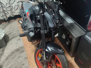 MT 09 ORIGINAL EM BOM ESTADO, PREÇO FIXO ALGUEIRÃO-MEM MARTINS