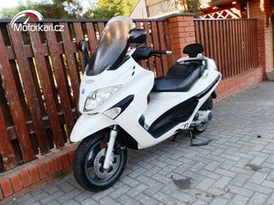 PIAGGIO X-EVO 125