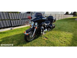 HARLEY-DAVIDSON FLHTCU ULTRA