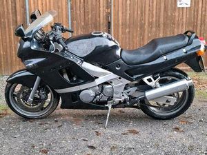 KAWASKI ZZR600