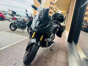 HONDA X-ADV 750 TUTTO INCLUSO ANCHE PASSAGGIO!